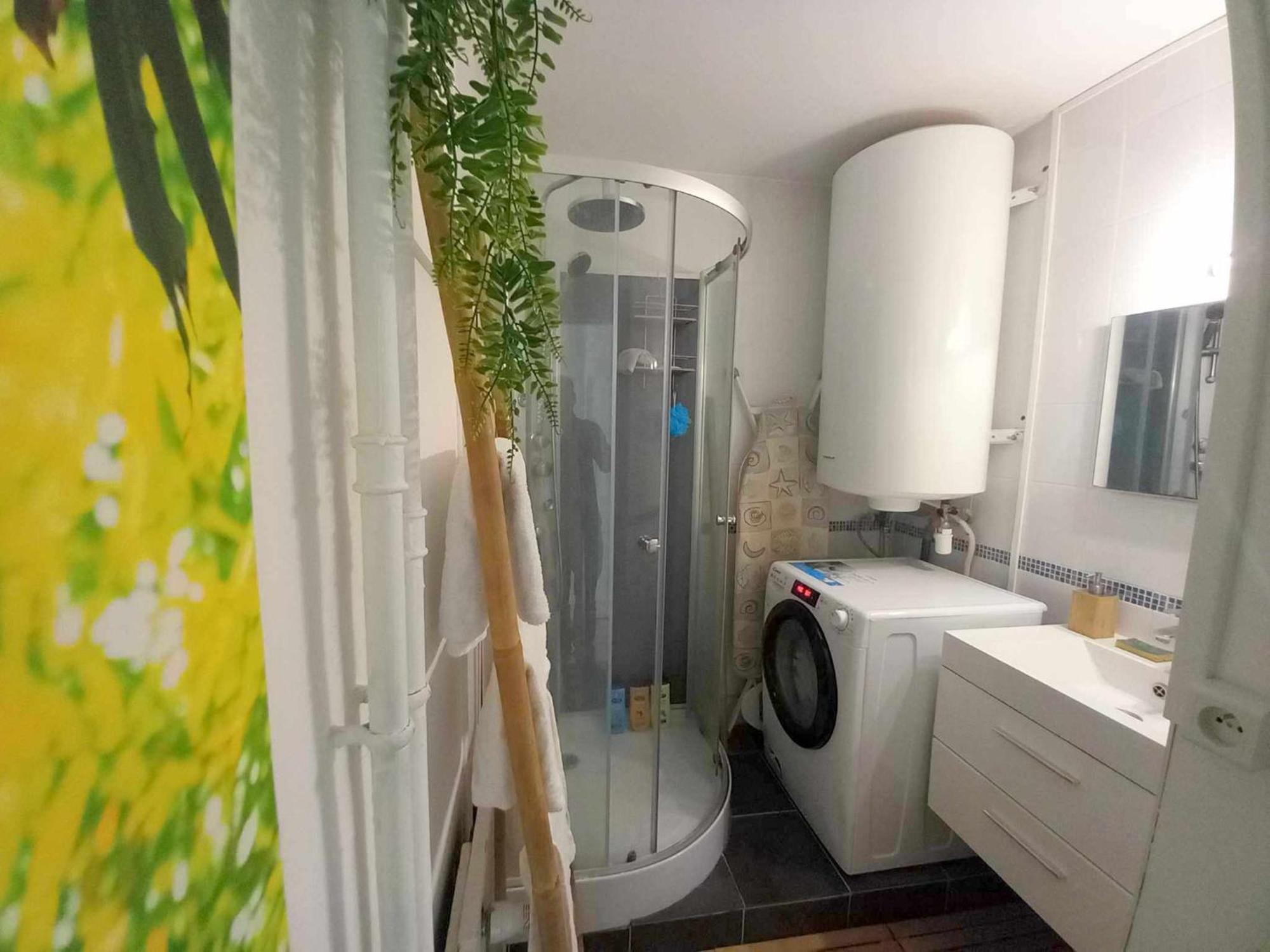 Ferienwohnung T3 57M2 Avec Balcon Proche Gare Sncf, Wifi Et Cafe Et The Offerts Orléans Exterior foto
